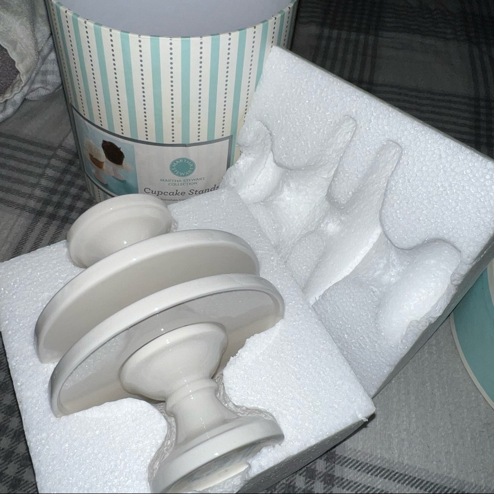 Martha Stewart cupcake stands